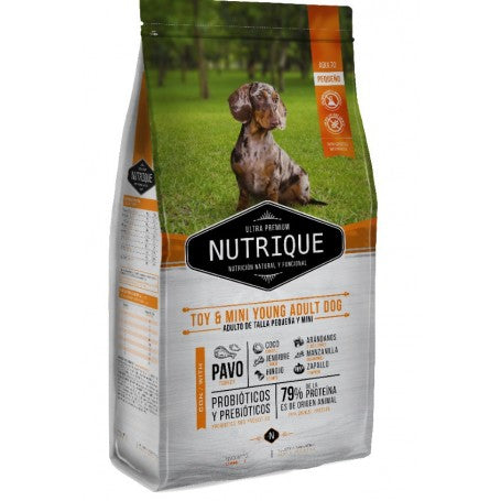 VitalCan Nutrique Toy & Mini Young Adult Dog 7.5kg